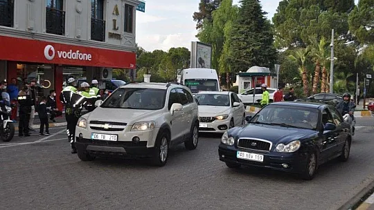 Fethiye'de 'Bir Hareketine Bakar Hayat' Projesi