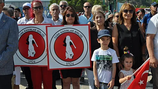 30 Ağustos Zafer Bayramı Fethiye'de Törenle Kutlandı