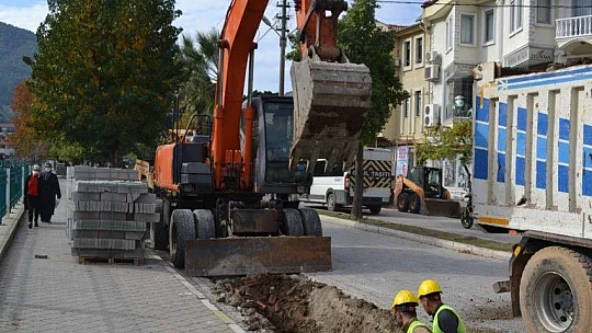 Altyapı çalışmaları devam ediyor