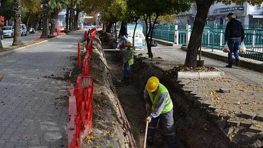Altyapı çalışmaları devam ediyor