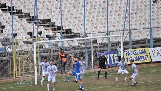 FETHİYESPOR ZORLU MÜCADELEDEN 3 PUAN ÇIKARDI