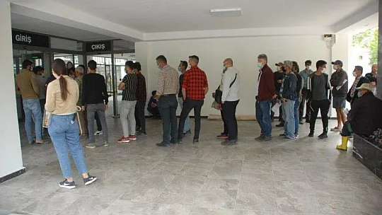 Kaymakamlıkta izin kuyruğu