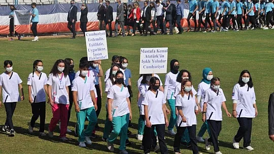 Fethiye'de Cumhuriyet Bayramı Coşkuyla Kutlandı