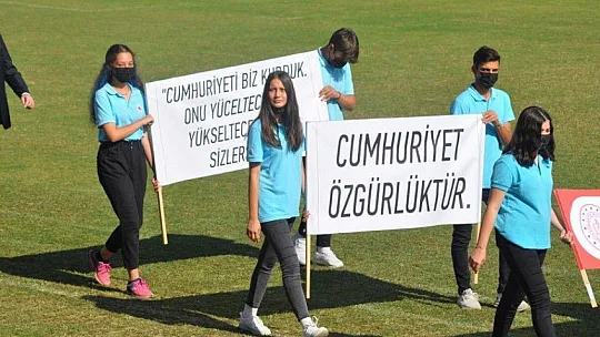 Fethiye'de Cumhuriyet Bayramı Coşkuyla Kutlandı