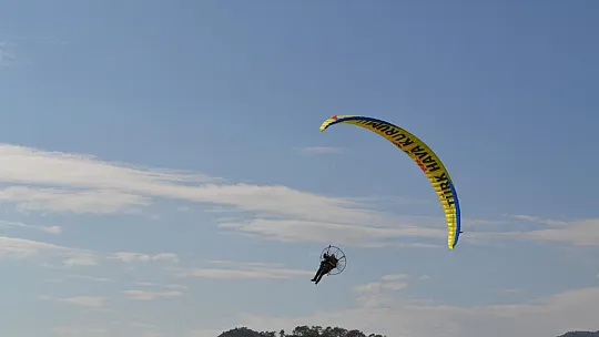 Ölüdeniz Hava Oyunları Festivali Halk Oyunlarıyla Başladı