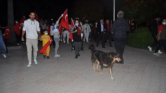 Cumhuriyet Yürüyüşüne yoğun katılım