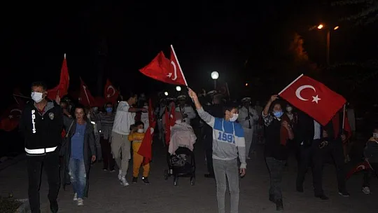 Cumhuriyet Yürüyüşüne yoğun katılım