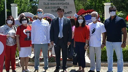 Fethiye'de STK'lardan 19 Mayıs kutlaması