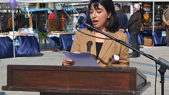 Kadınlar serbest kürsüden sorunlarını aktardı