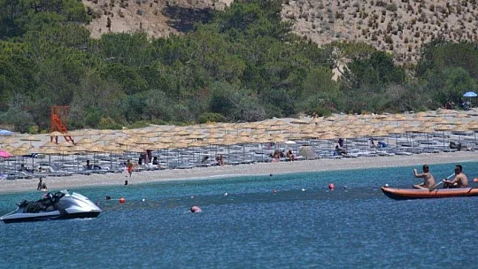 Ölüdeniz Kumburnu Plajı, beş yıldızlı plajları aratmıyor