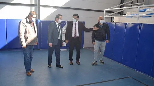 İlçe Başkanı Öztürk, 'Amacımız gençleri spora teşvik etmek'