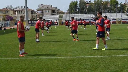Fethiyespor Çarşamba günü Yomra'ya gidiyor