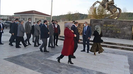 İl Başkanı Mete'den hayırlı olsun ziyareti