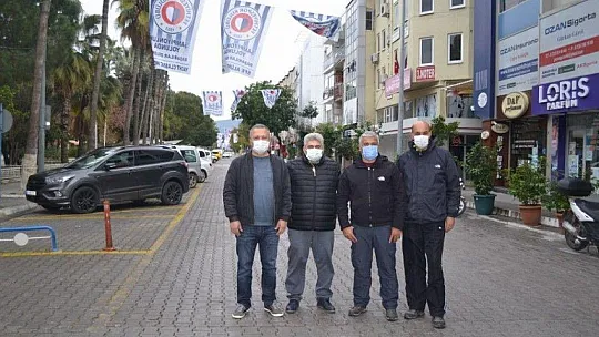 Fethiye sokakları lacivert beyaz