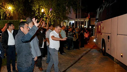 Fethiye ve Seydikemerli öğrenciler Ata'nın huzuruna çıktı