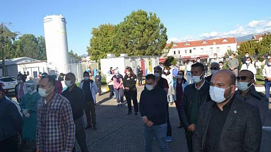 Muğla'da Kovid-19'dan ölen ilk sağlık çalışanı Fethiye'den