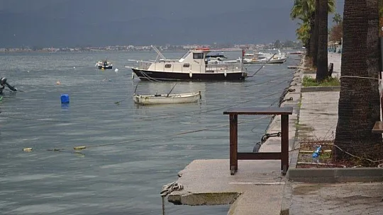 56 saatlik kısıtlamada yağmur sessizliği