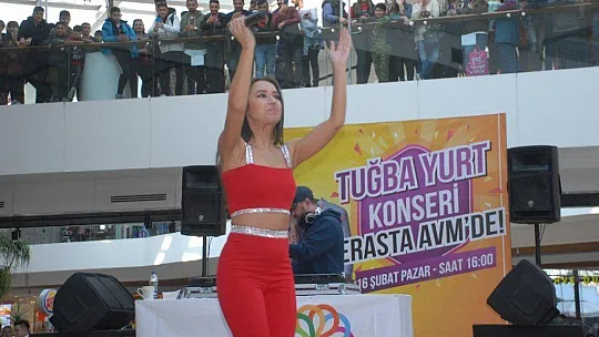 Tuğba Yurt, Fethiye'yi Salladı