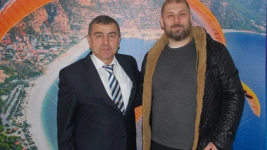 Şahiner 'Bin kişilik yurt yapımını takip ediyoruz'