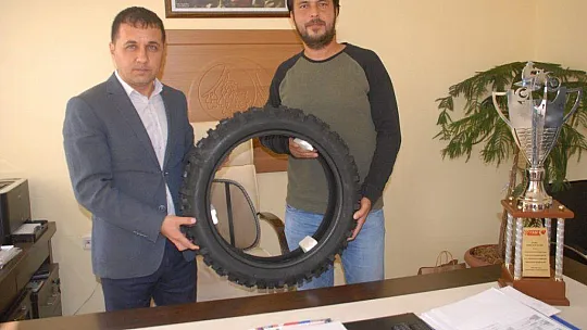 Sezonu Kupalarla Kapattılar