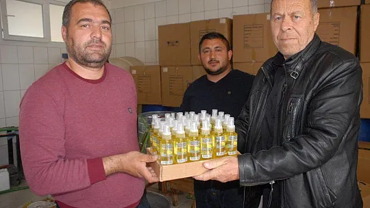 Kolonya Talebini Karşılamaya Çalışıyorlar