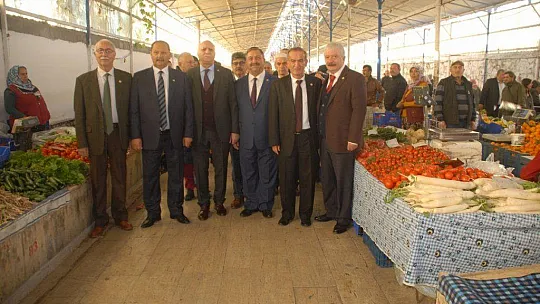 Bayraktar, ''Fethiye'nin üretici pazarı Türkiye'ye model olmalıdır''