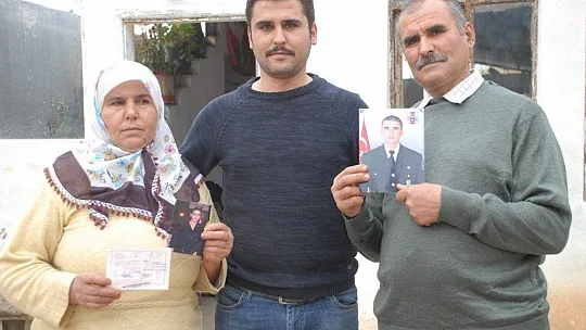 Bakan Akar'ı Nişan Törenine Bekliyorlar