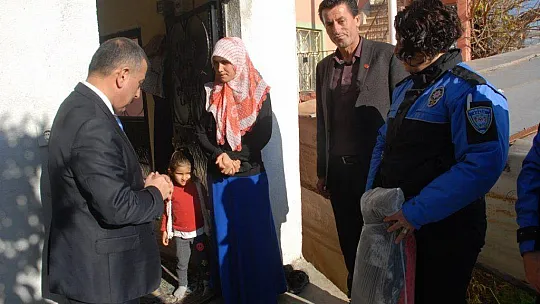 Fethiye'de 6 bin 8 kişiye 11 milyon 424 bin TL yardım yapıldı 