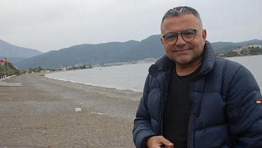 Ay, ''Hayatımızda Frene Basmamız Lazım''