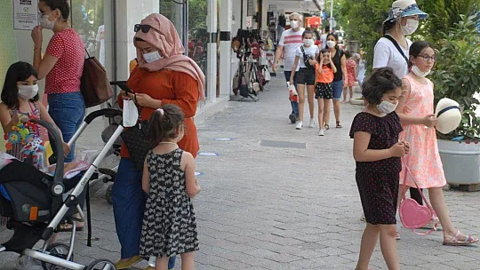 Fethiye'deki Sokaklar Yine Cıvıl Cıvıldı