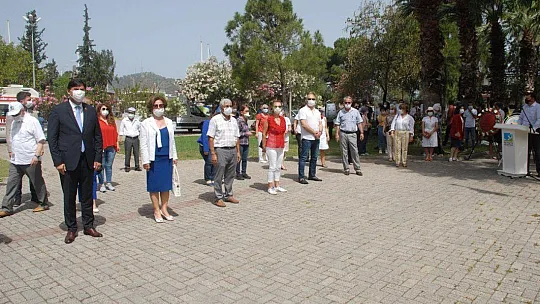 Gururla Kutladılar
