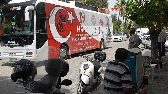 Gençlik Otobüsü Fethiye'de Coşkuyla Karşılandı