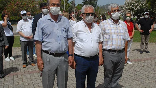 Gururla Kutladılar