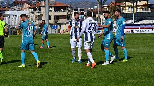 Kaptan Anıl, arkadaşına 'Kart görme' diye bağırdı