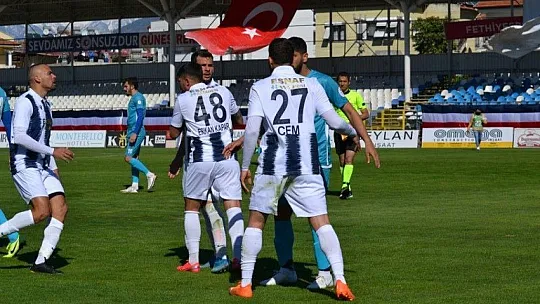 Kaptan Anıl, arkadaşına 'Kart görme' diye bağırdı