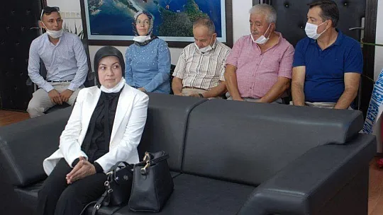 AK PARTİ'DEN KAYMAKAMA ZİYARET