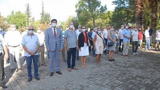 CHP FETHİYE'DE DE 97. YAŞINI KUTLADI
