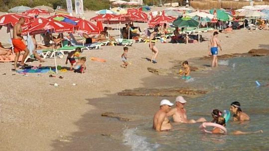 FETHİYE'DE EYLÜL TURİSTLERİ