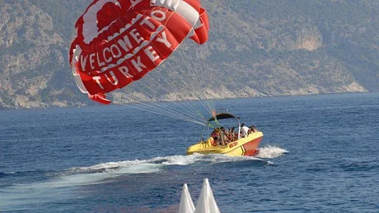 FETHİYE'DE EYLÜL TURİSTLERİ