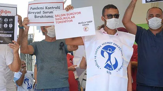 SAĞLIK ÇALIŞANLARI 'YÖNETEMİYORSUNUZ, TÜKENİYORUZ'