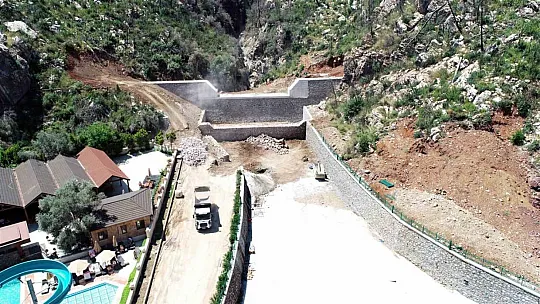 DSİ taşkın riskini önlüyor