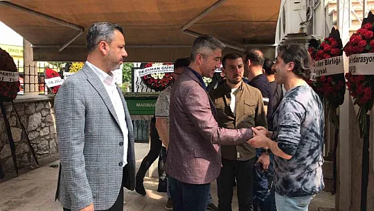 Duayen turizmci Murat Deliveli toprağa verildi