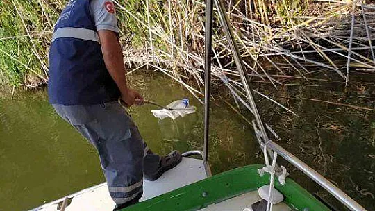 DÜNYACA ÜNLÜ DALYAN KANALINDA TEMİZLİK