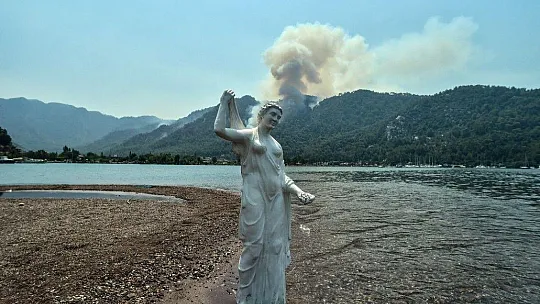 Dünyaca ünlü Kızkumu Plajı'nın acı manzarası