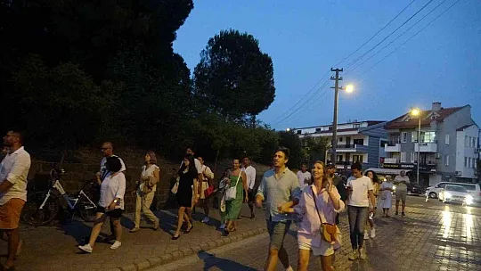 Dünyaca ünlü piyanist Marmaris'te binlerce kişiye konser verdi