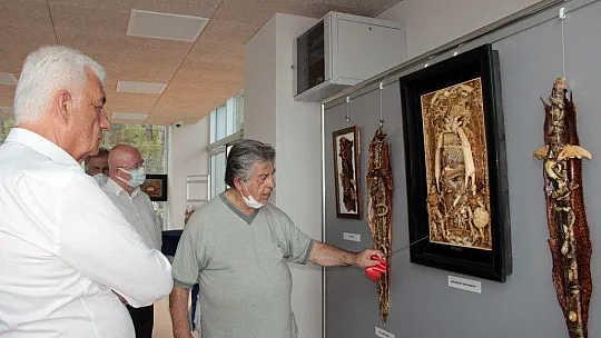 Dünyada bu sanatın tek temsilcisi