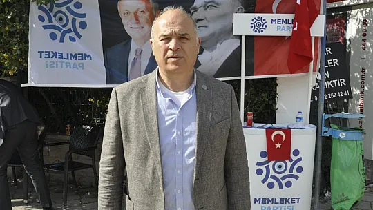FETHİYE'DE MEMLEKET, VATAN VE ZAFER PARTİLERİNİN İMZA KAMPANYASI DEVAM EDİYOR 