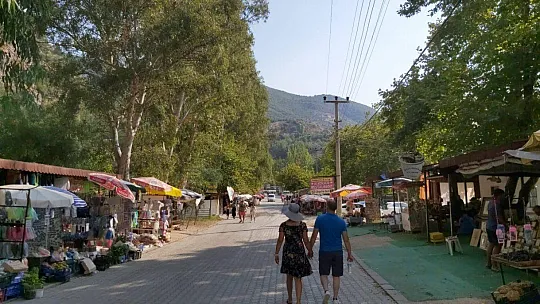 SAKLIKENT'İ BAYRAMDA 23 BİN KİŞİ ZİYARET ETTİ