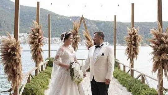 Mine Soydemir ile Mustafa Amaç rüya gibi bir düğünle dünya evine girdi