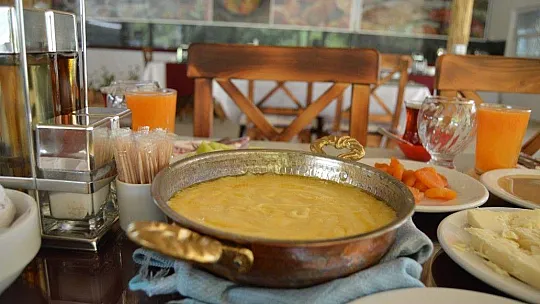 Saklıkent'e değer katacak 'Kırmızı Beyaz Et Restaurant' hizmetinizde